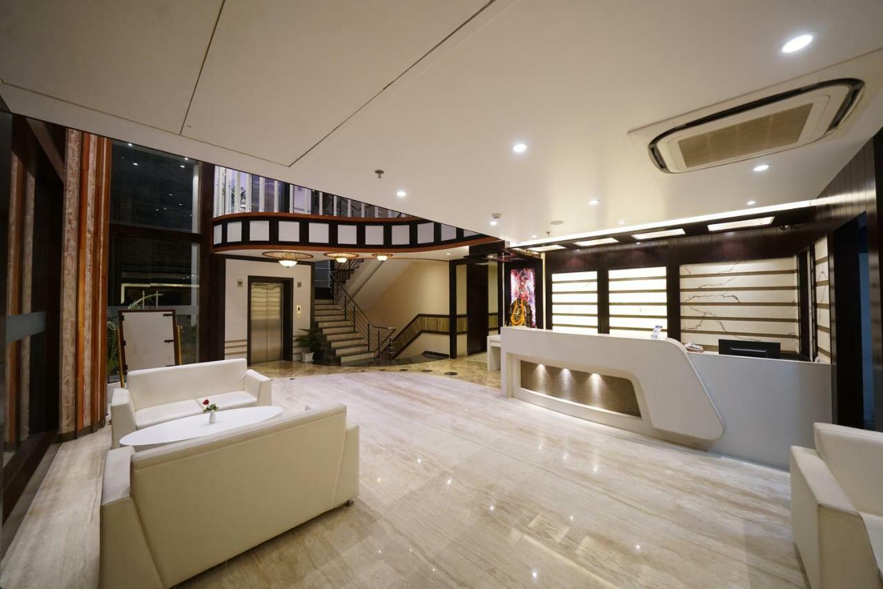 Square Inn Hotel,Varanasi Ngoại thất bức ảnh